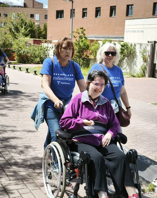 voluntarios-discapacidad voluntarios-discapacidad