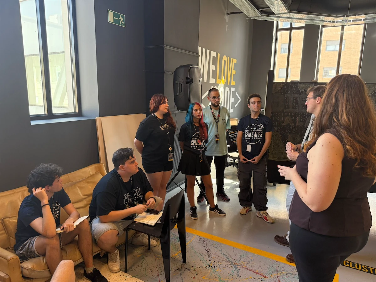 A moment of the NASA hackaton at 42, by Telefónica Foundation